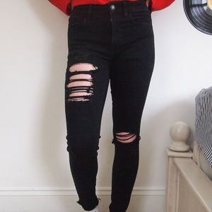 ❌SOLD❌ Black Ripped American Eagle Jeggings Size 4